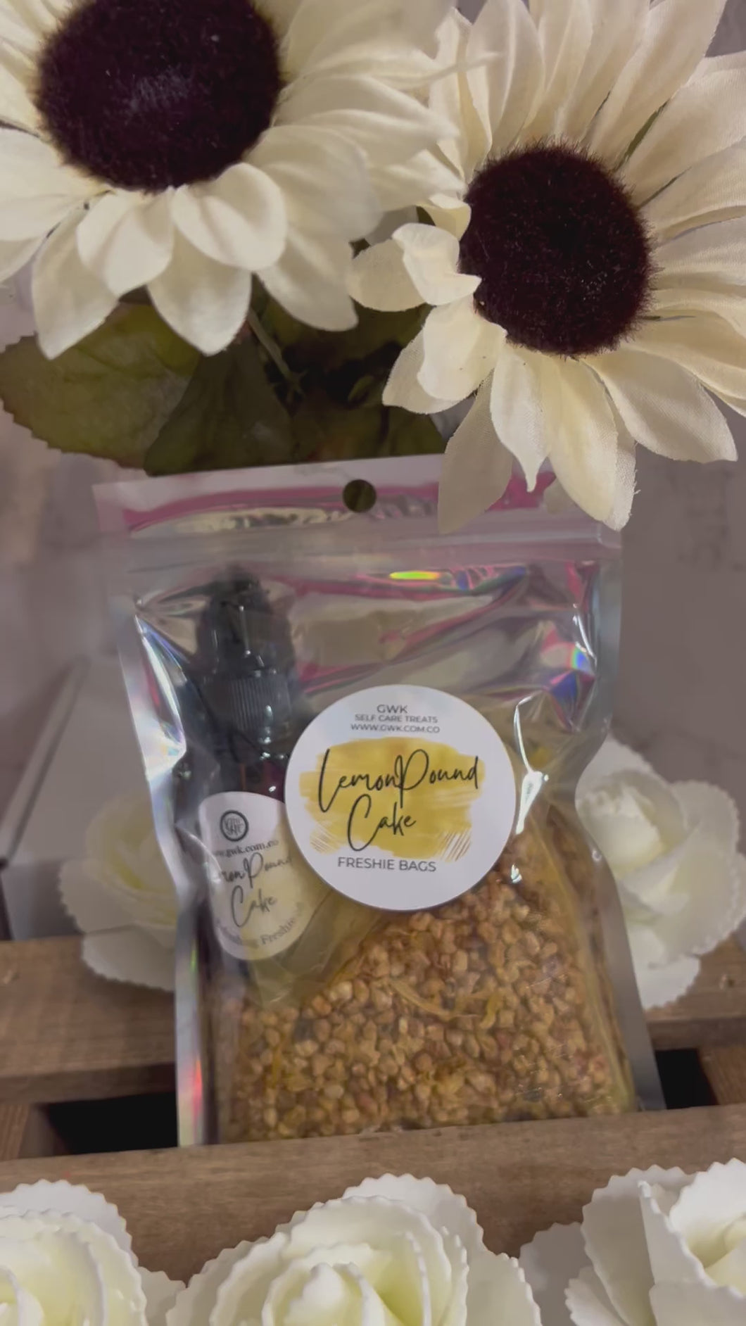 Lemon pound cake freshie aroma bag and refresher oil